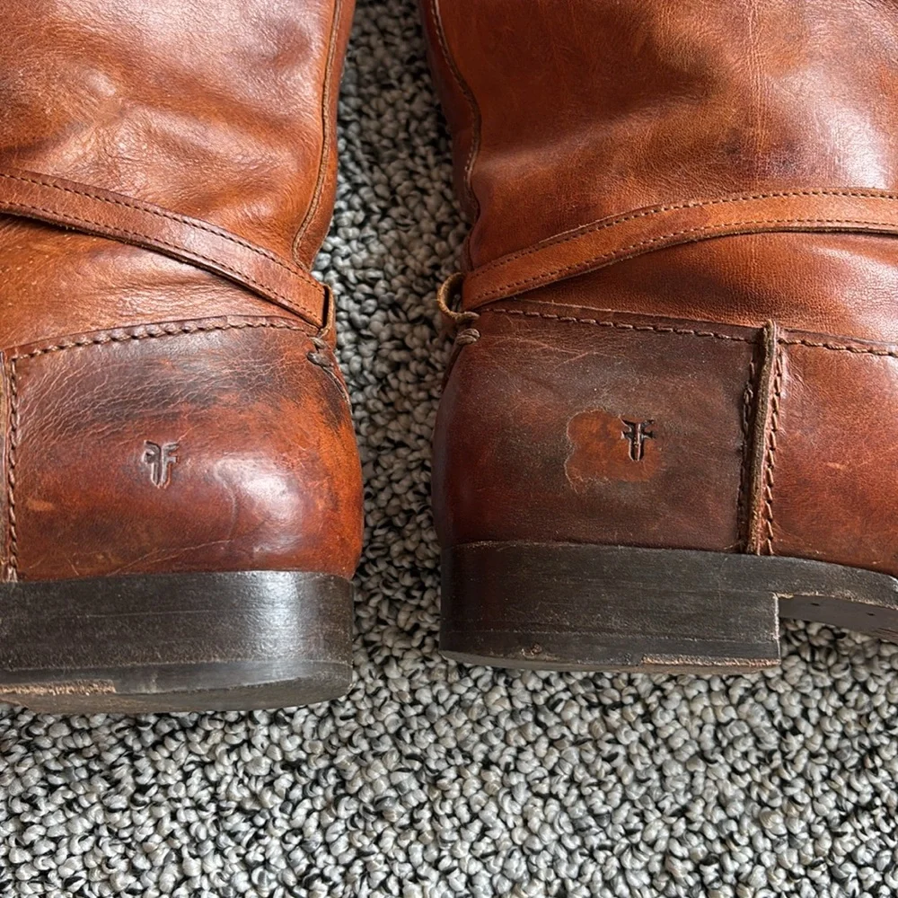 Frye tall boots size 8 - Picture 9 of 12